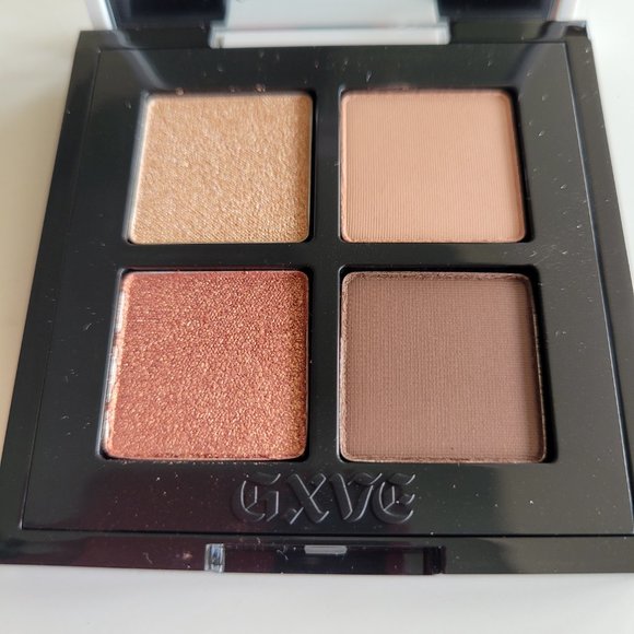 GXVE BY GWEN STEFANI Eye See in Color Clean Multidimensional Eyeshadow Palette - Picture 3 of 3